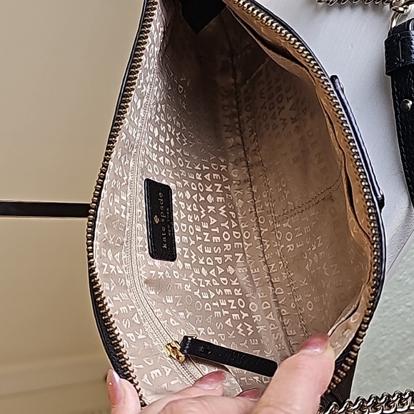 Kate Spade Black Pebbled Leather Berkshire Rd. MiniBag Goldtone Hardware EUC - Picture 12 of 14